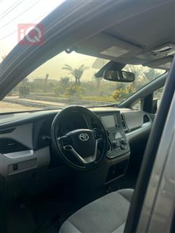 تويوتا سيينا